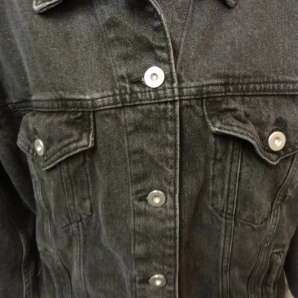 Wild Fable Four Pocket Button Down Black Jean Jacket, Like New - Picture 3 of 6